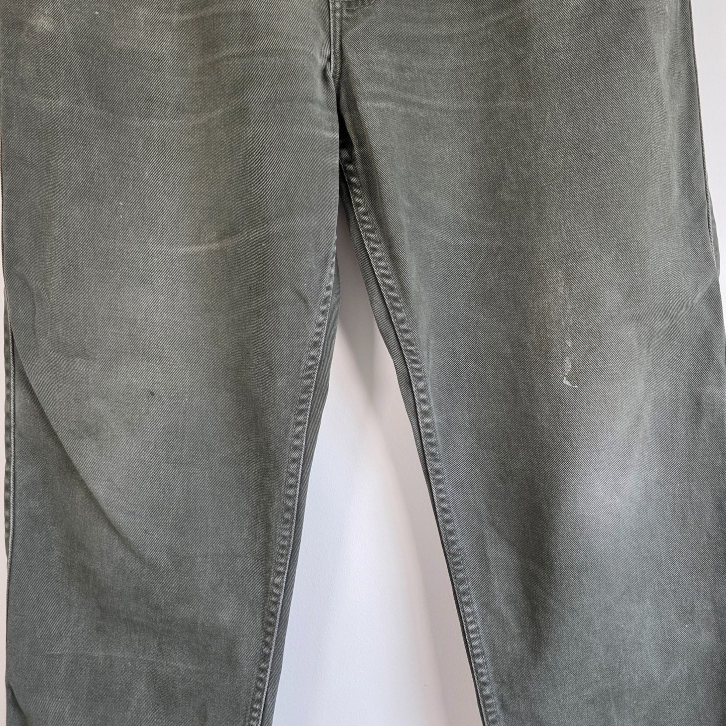 Vintage Levi’s 540 Jeans W38 L29 Grey Relaxed Fit USA Made Denim