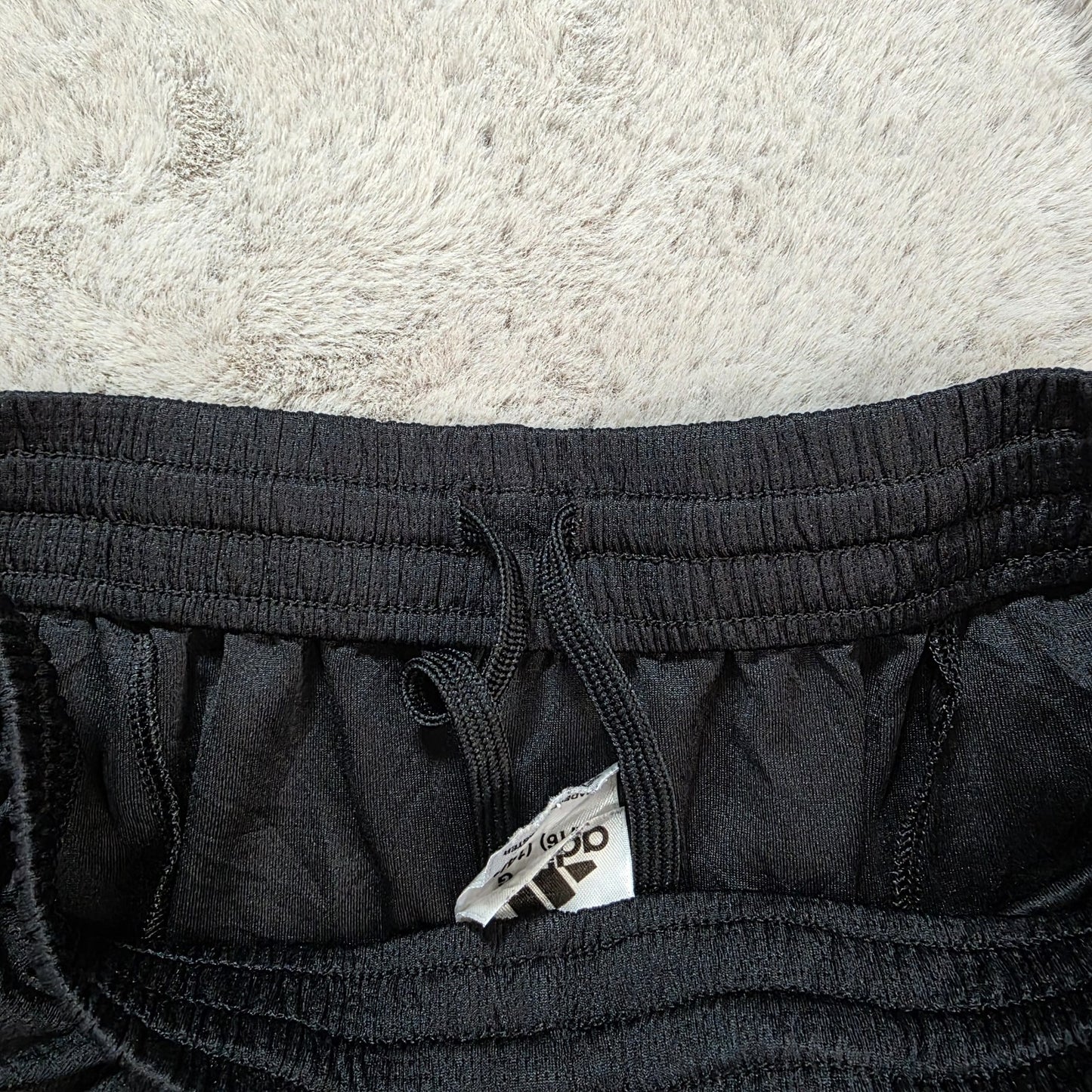 Adidas Basketball Shorts Black White Logo W24 Elastic Waist Youth Large (14/16)