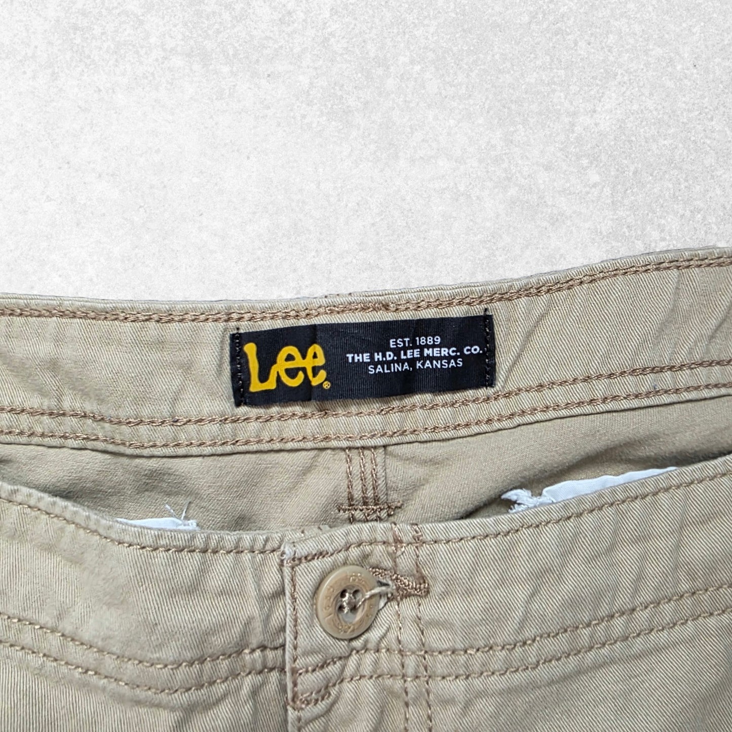 Lee Khaki Cargo Shorts W40 Utility Style 100% Cotton Summer Workwear Fit Beige