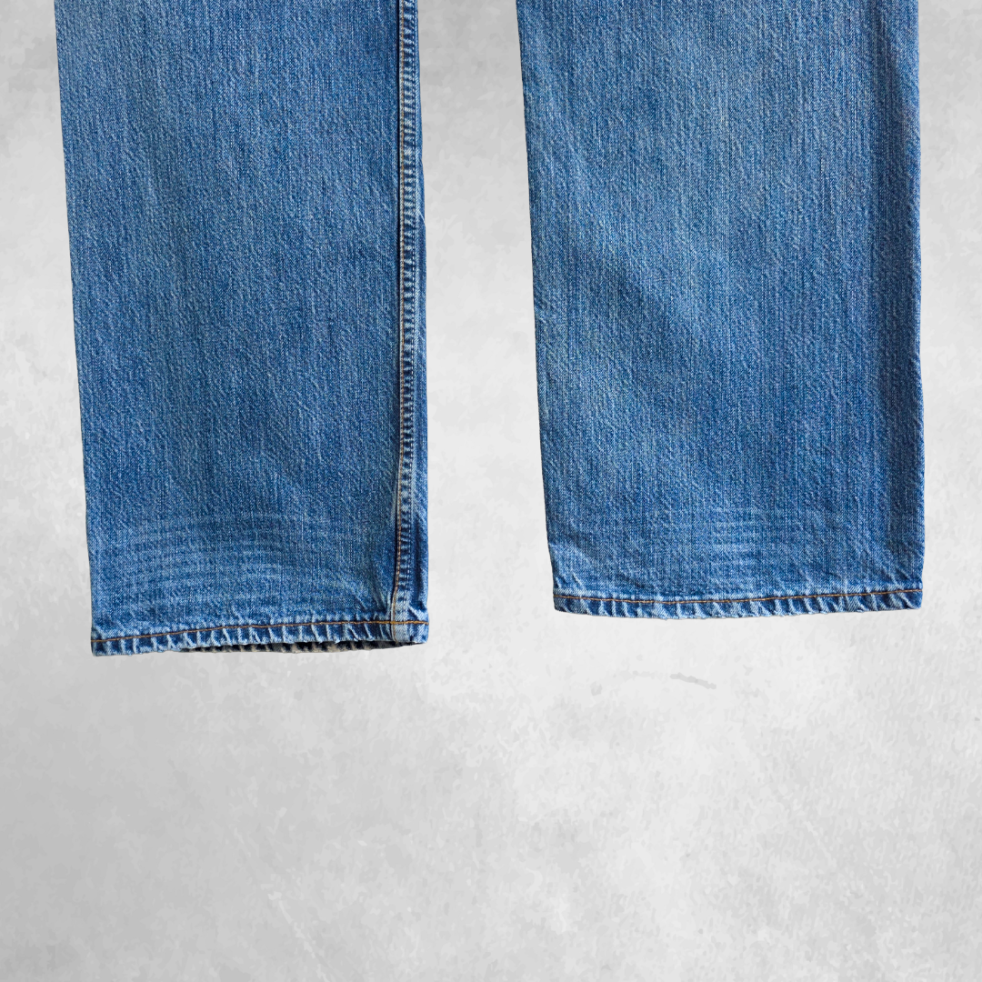Vintage Levi’s 501 Jeans W34 L33 Men’s Blue Straight Button Fly Workwear Denim
