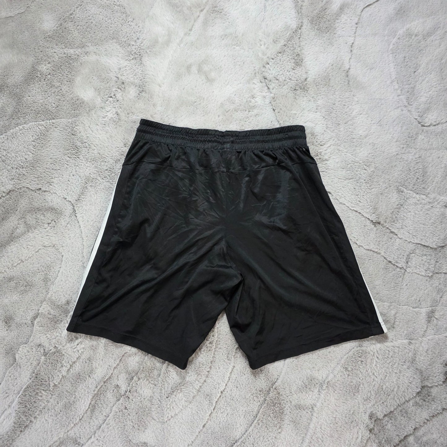 Adidas Sports Shorts Black Zip Pockets Faded Logo W28" Inseam 9" Vintage Style