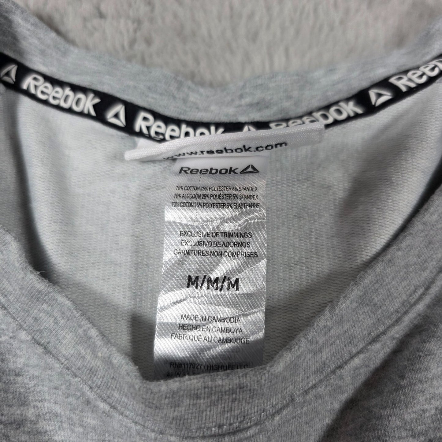 Reebok Men’s Grey Pullover Sweatshirt Size M Lightweight Athletic Fit LB61