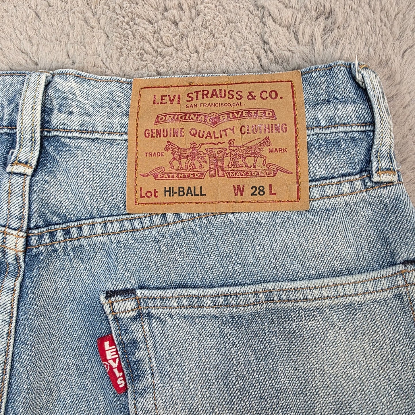 Levi’s Hi-Ball Women’s Distressed Light Wash Jeans W28 Slim Cropped Ankle Denim