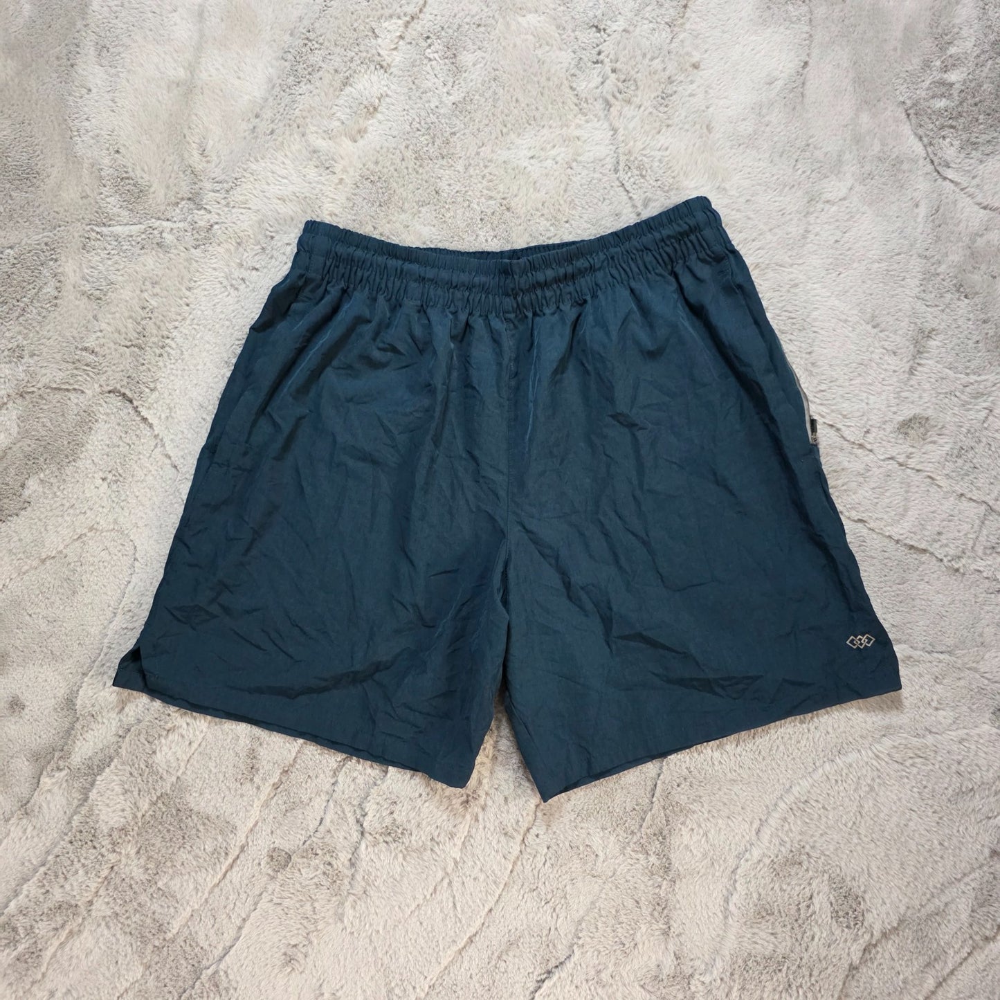 LEG3ND Navy Sports Shorts Size L Zip Pockets Lightweight Drawstring Gym W30