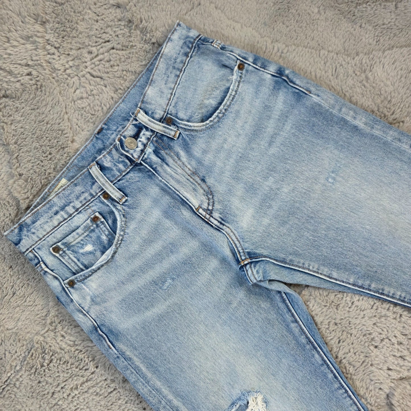 Levi’s Hi-Ball Women’s Distressed Light Wash Jeans W28 Slim Cropped Ankle Denim