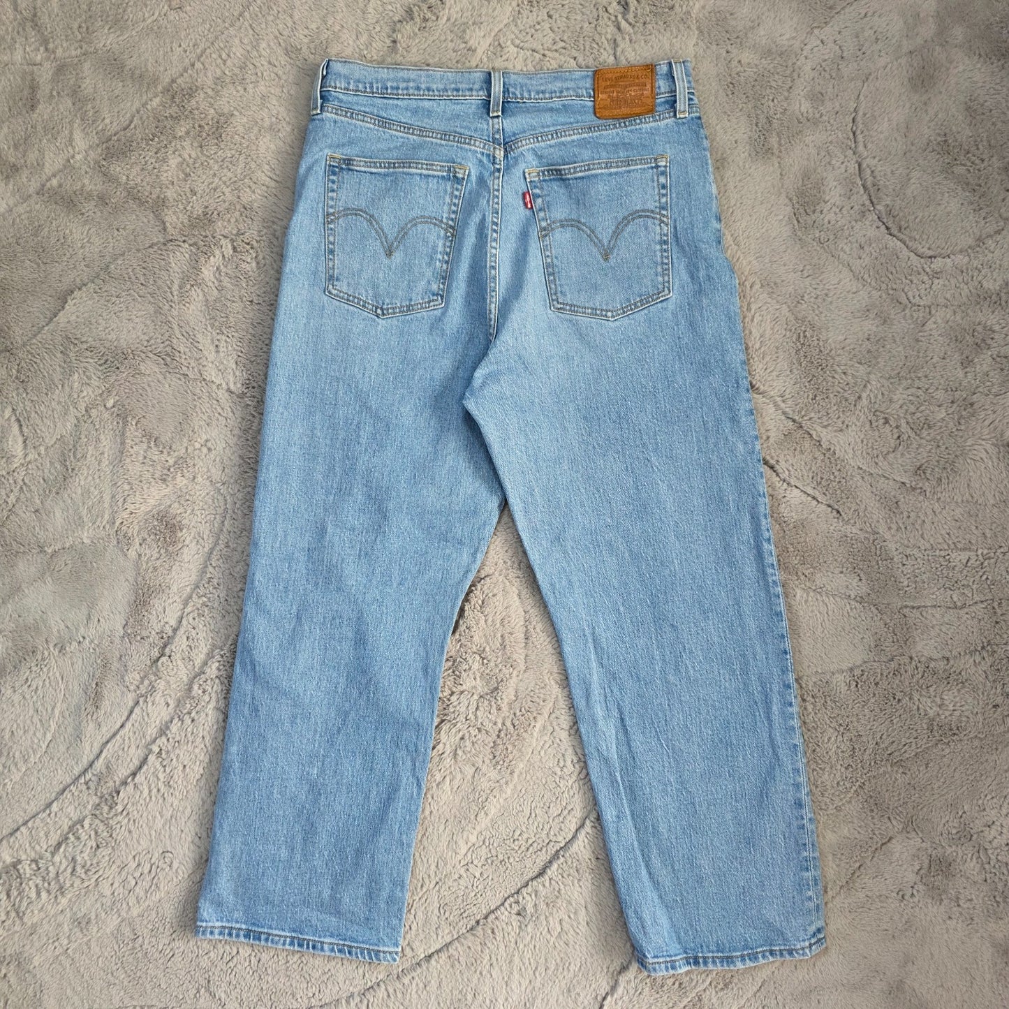 Levi’s Premium Big E Women’s Jeans Light Blue W32 L27 High Rise Distressed Knee