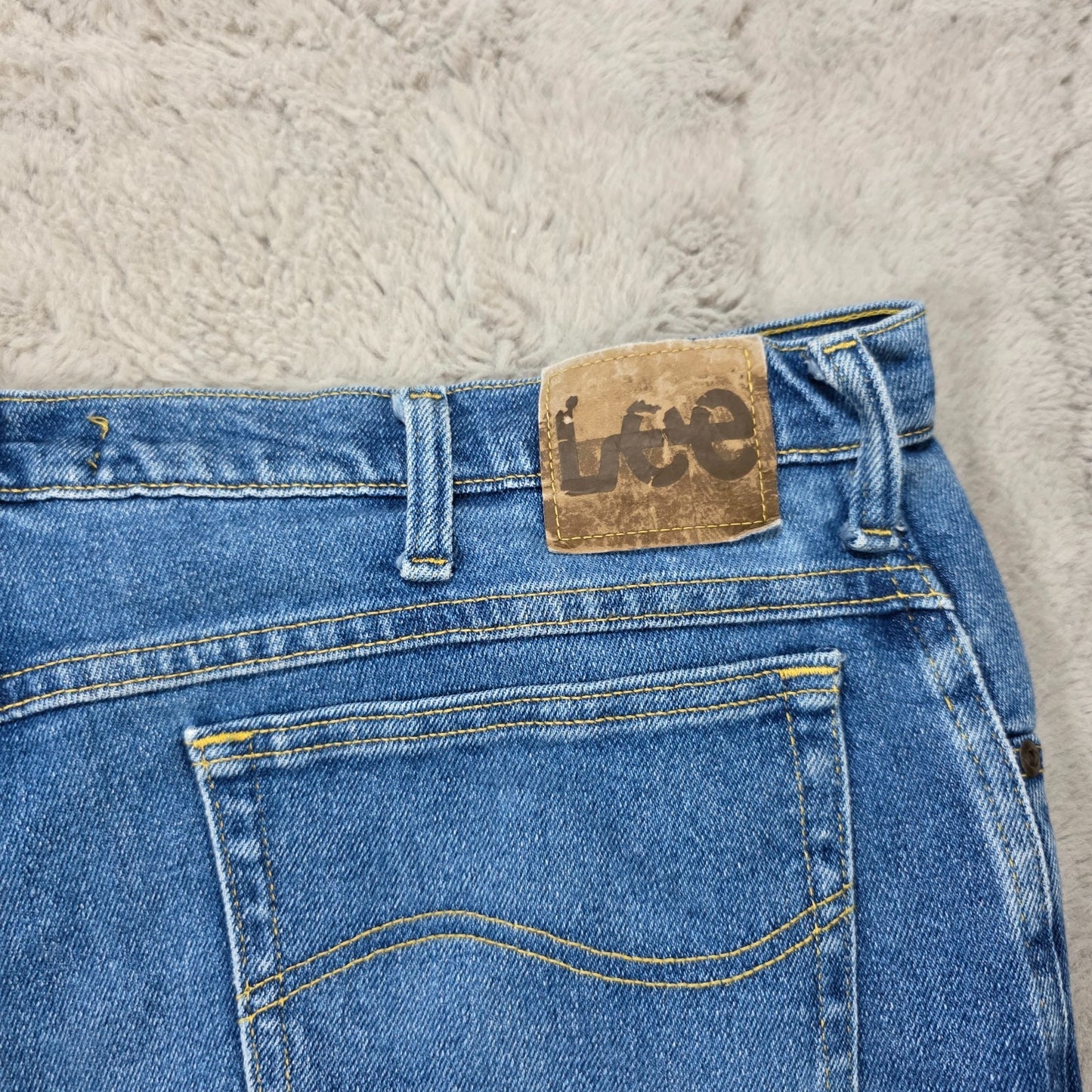 Lee Regular Fit Straight Leg Blue Jeans W44 L34 β Made in Mexico (of US Fabric)