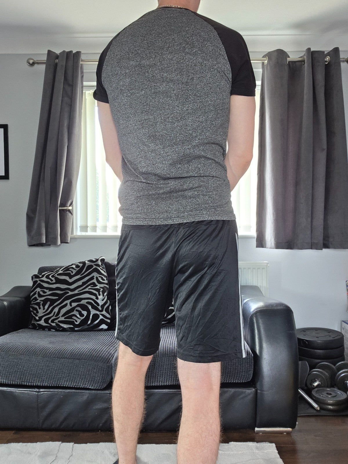 Adidas Sports Shorts Black Zip Pockets Faded Logo W28" Inseam 9" Vintage Style