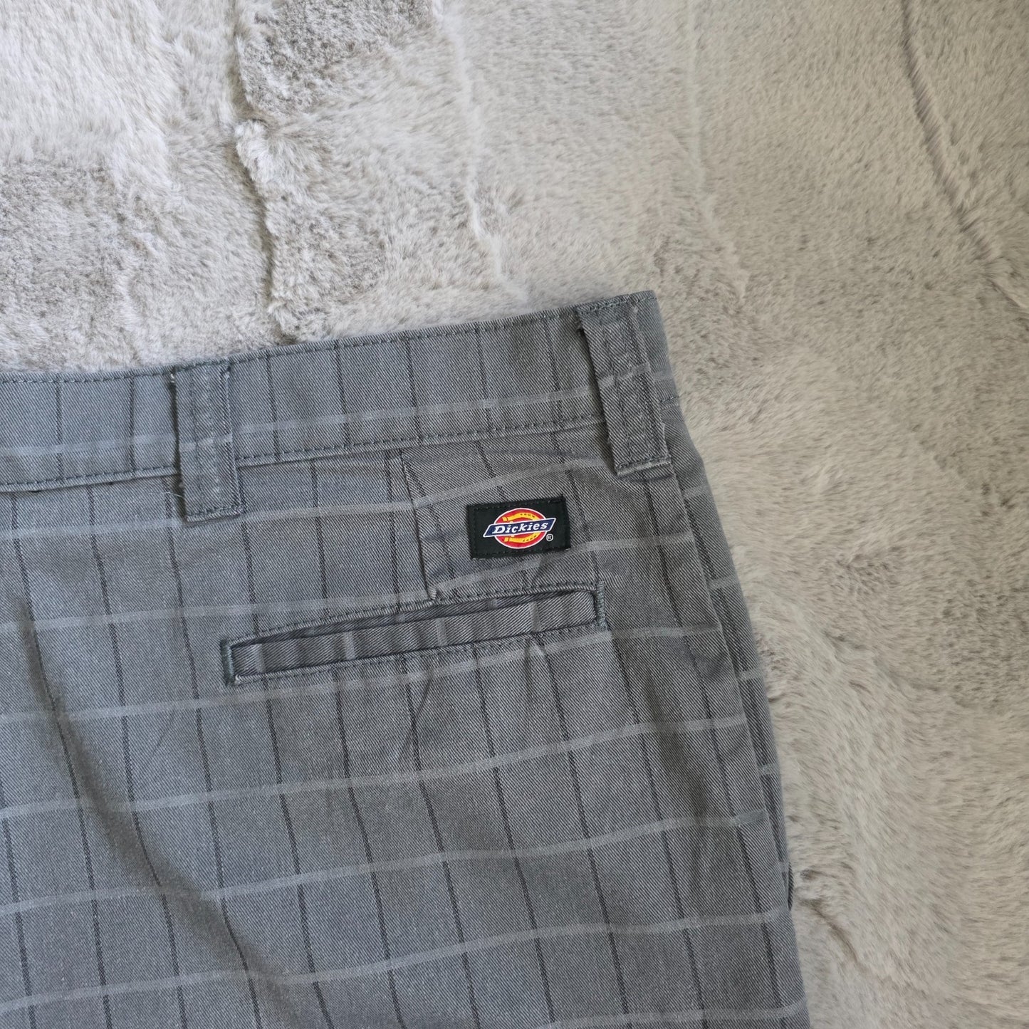 Dickies FLEX WR995SL Grey Grid Check Work Shorts W40 Utility Smart Style