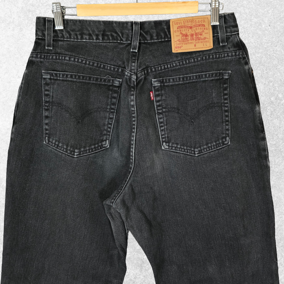 Vintage Levi’s 550 Relaxed Fit Jeans Women’s 16 MIS L Black High Rise USA