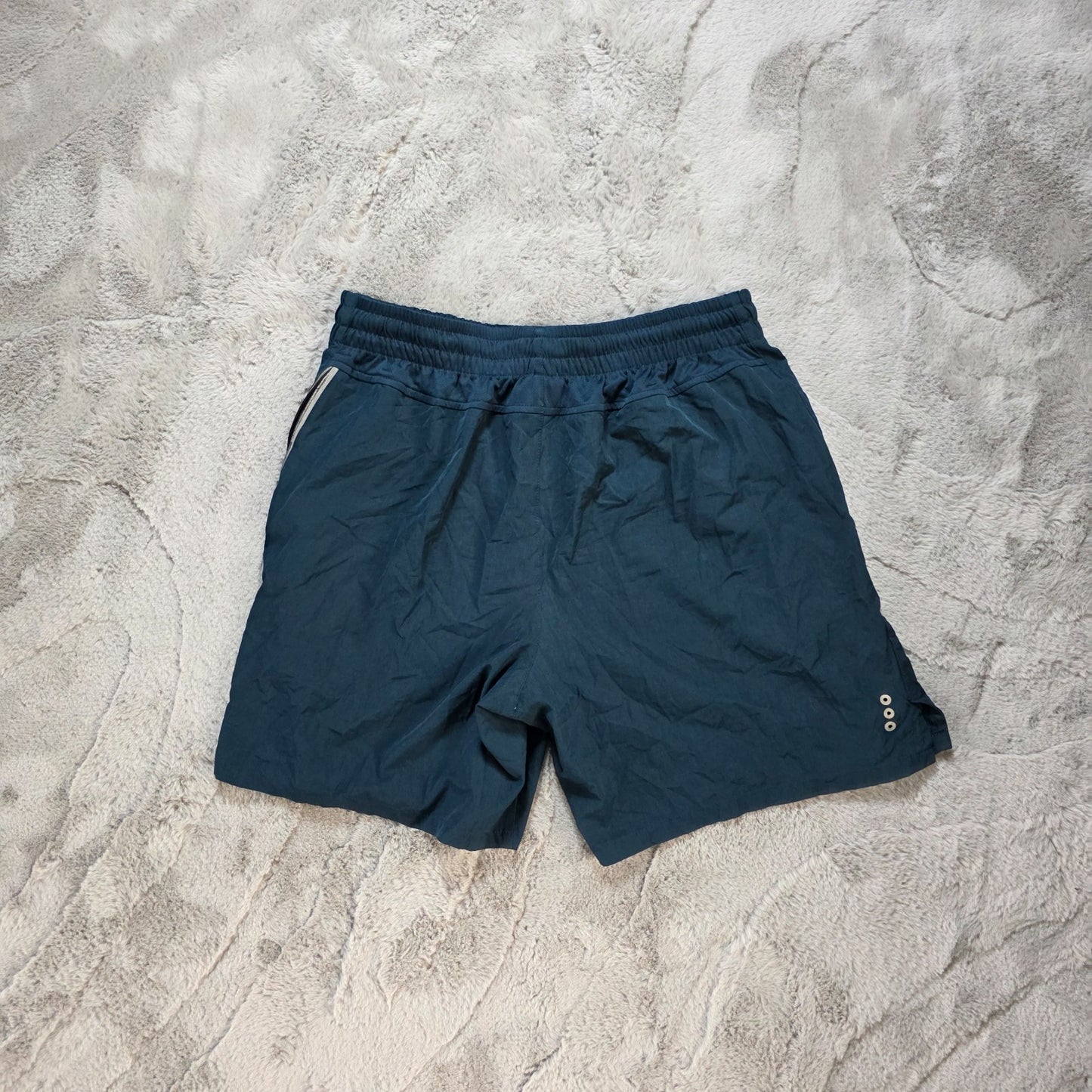 LEG3ND Navy Sports Shorts Size L Zip Pockets Lightweight Drawstring Gym W30