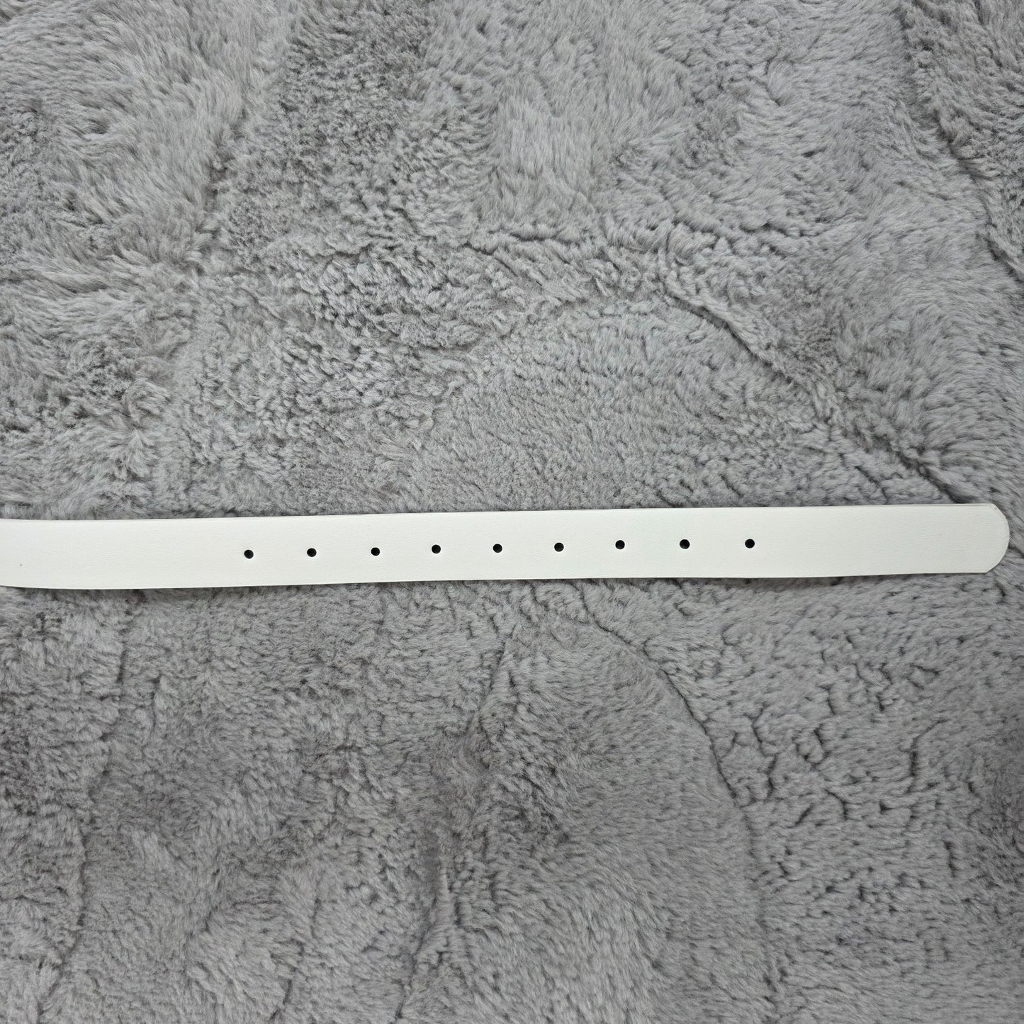 Women’s White Belt New Unbranded Faux Leather Waist 85cm Full Length 105cm