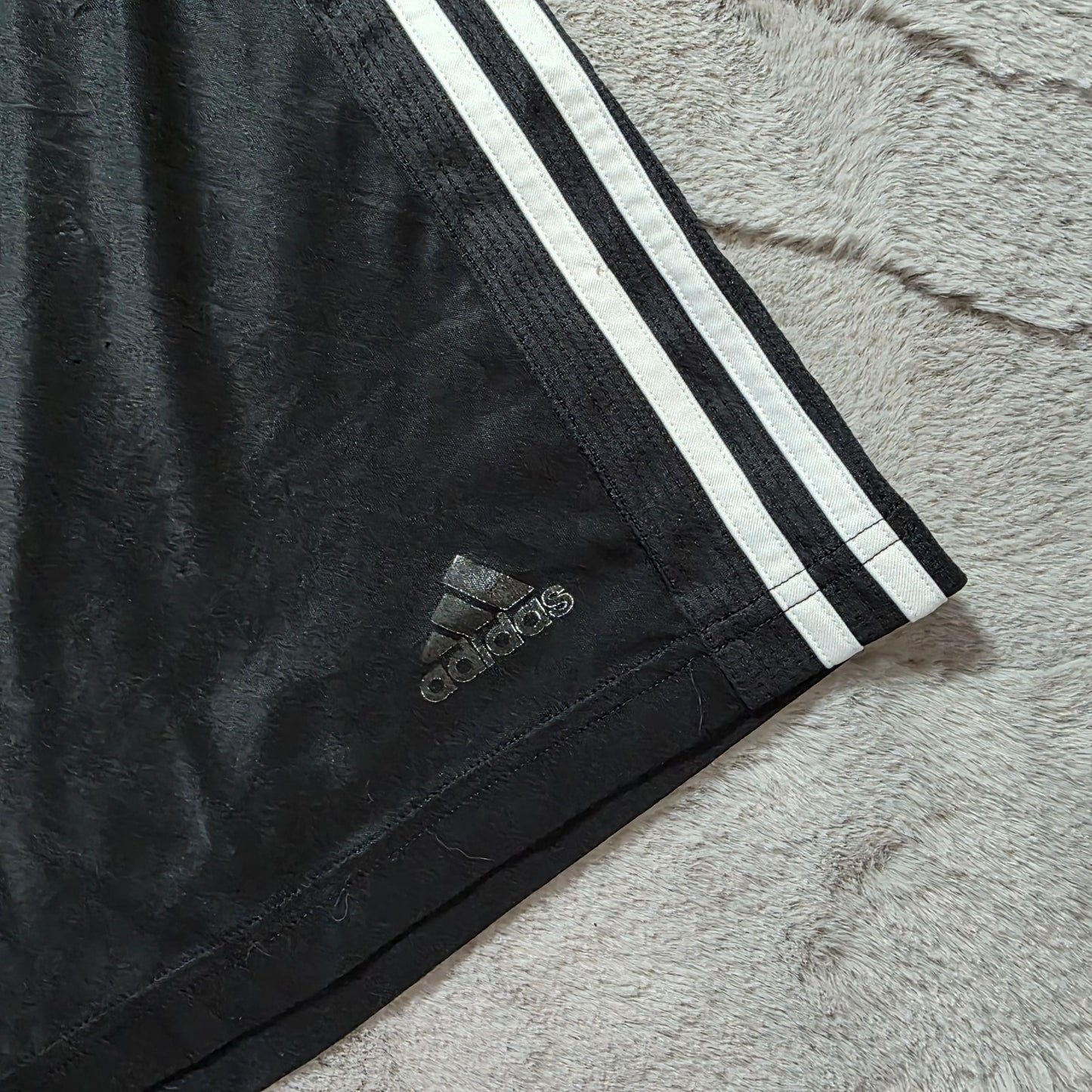 Adidas Sports Shorts Black Zip Pockets Faded Logo W28" Inseam 9" Vintage Style