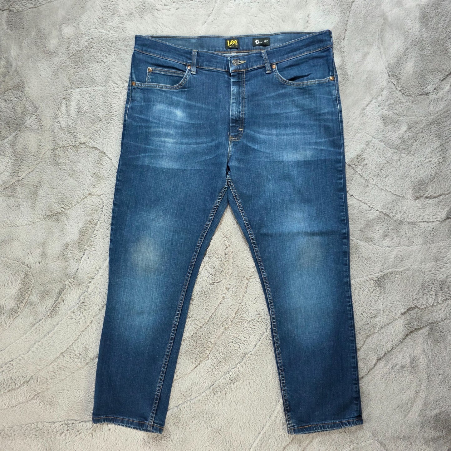 Lee Jeans Regular Fit Blue Denim W38 L29 Zip Fly Straight Leg Mexico 2009540