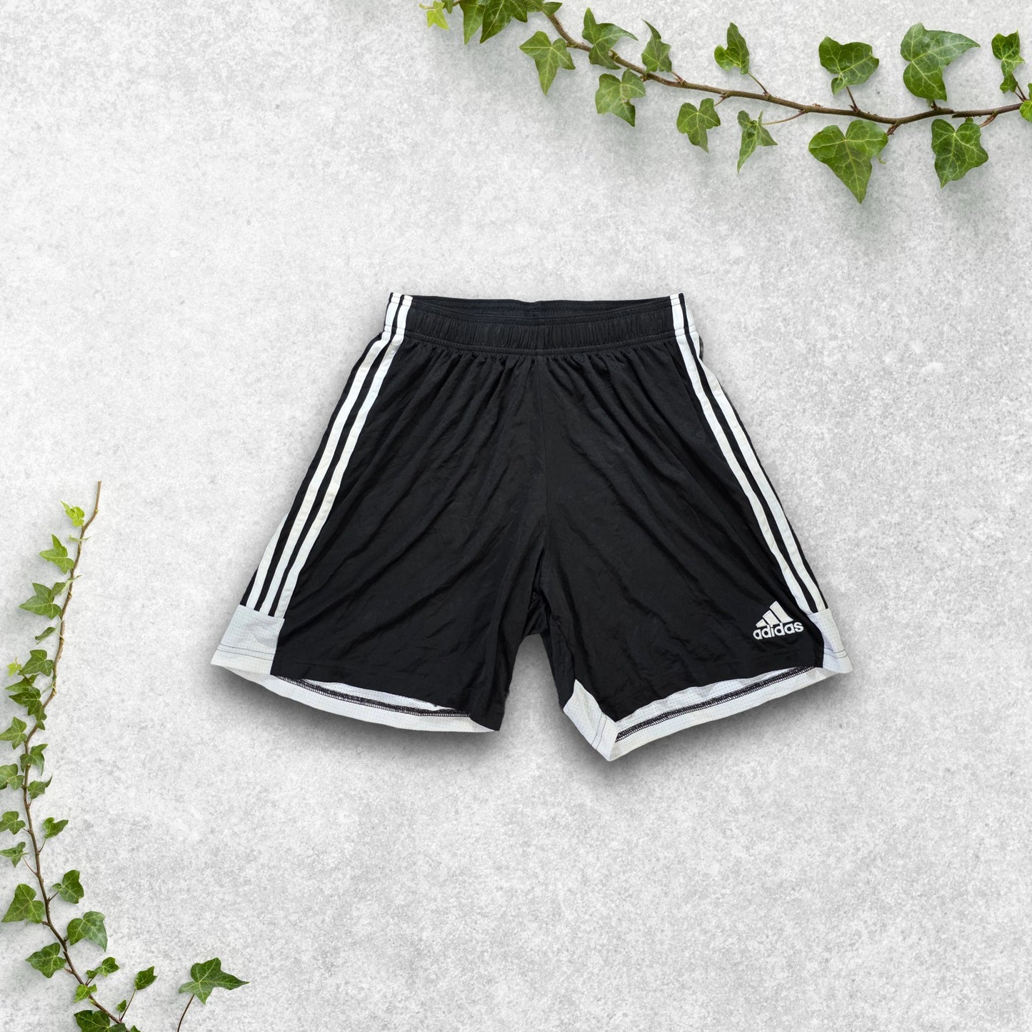 Adidas AEROREADY Black Sports Shorts Size S W26β30 Mesh Trim Gym Running