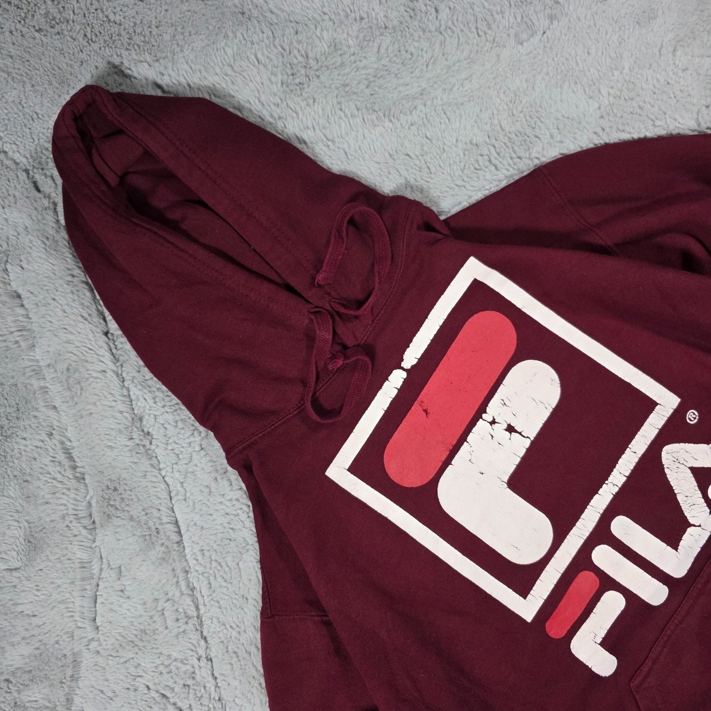 Fila Men’s Burgundy Hoodie Relaxed Fit Large Logo Pullover Cracked Print LB49