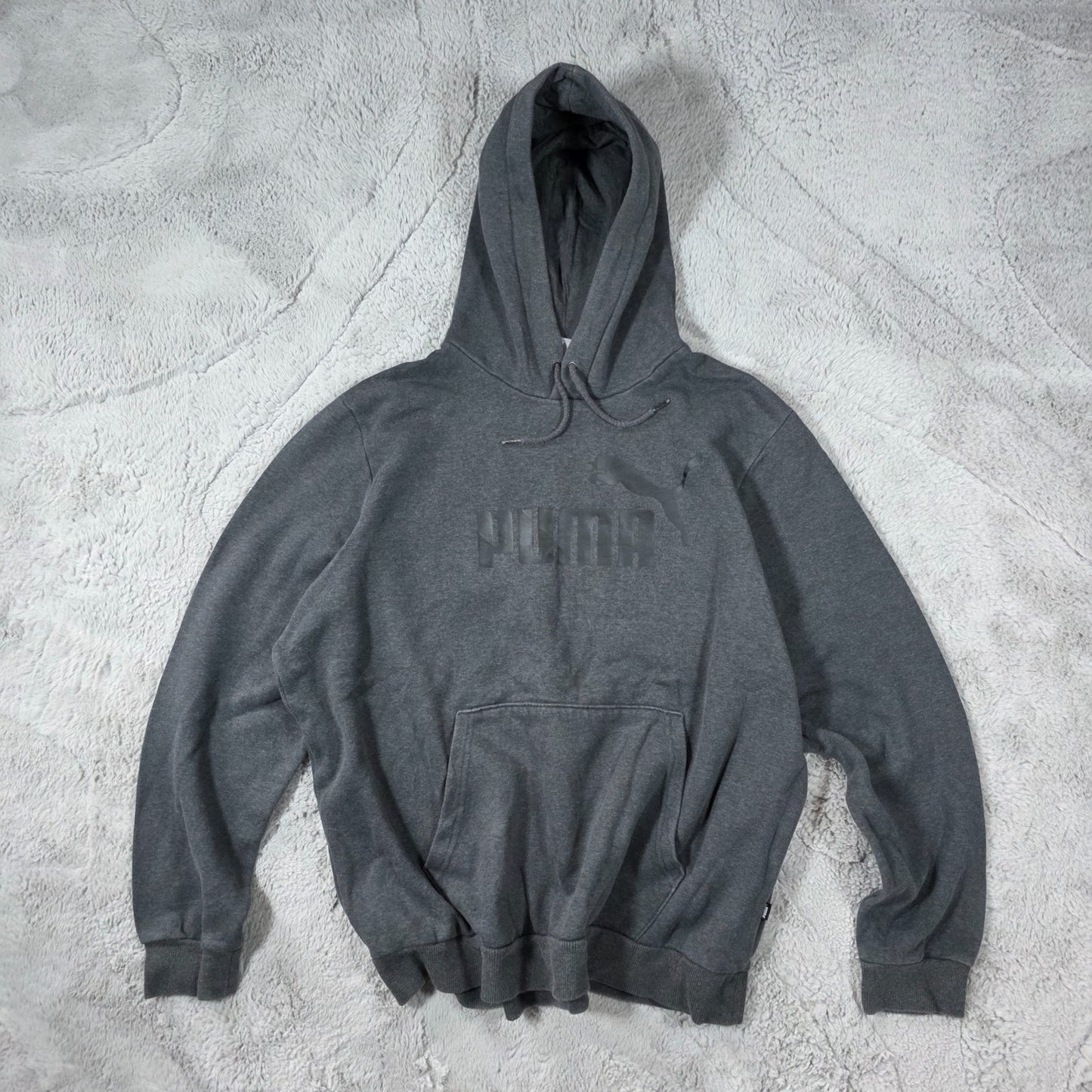 Puma Grey Hoodie Men’s Size XL Pullover Sweatshirt Kangaroo Pocket Logo Jumper