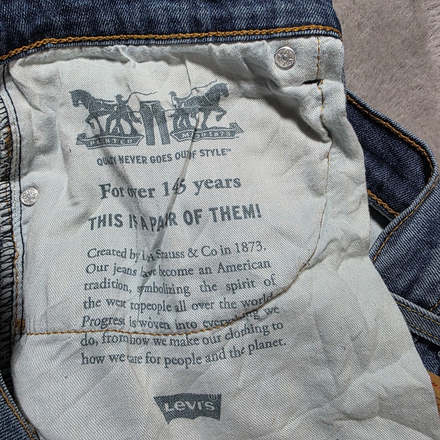 Levi's 505 Regular Fit Jeans W36 L30 Mid Blue Straight Leg USA Style
