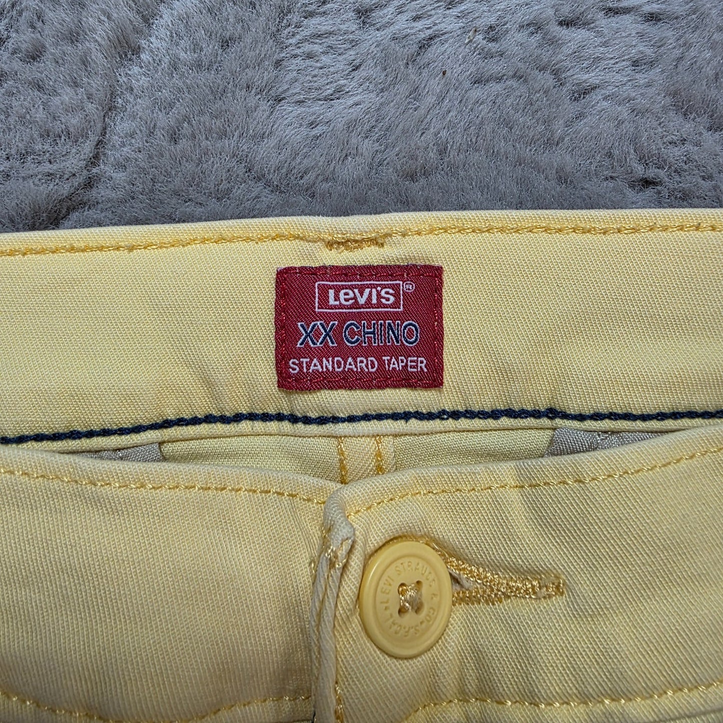 Levi's XX Chino Standard Taper Yellow Chinos W30 L30 (Tagged W29 L32)