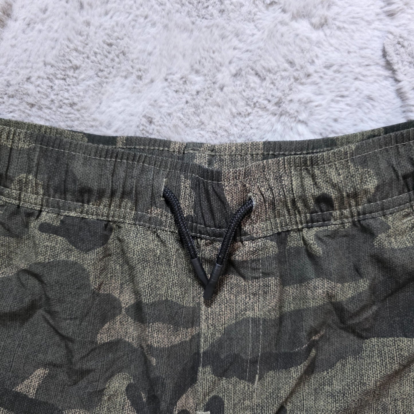Timberland Camo Shorts Size L Youth (14/16) Green Drawstring Waist Casual Outdoo