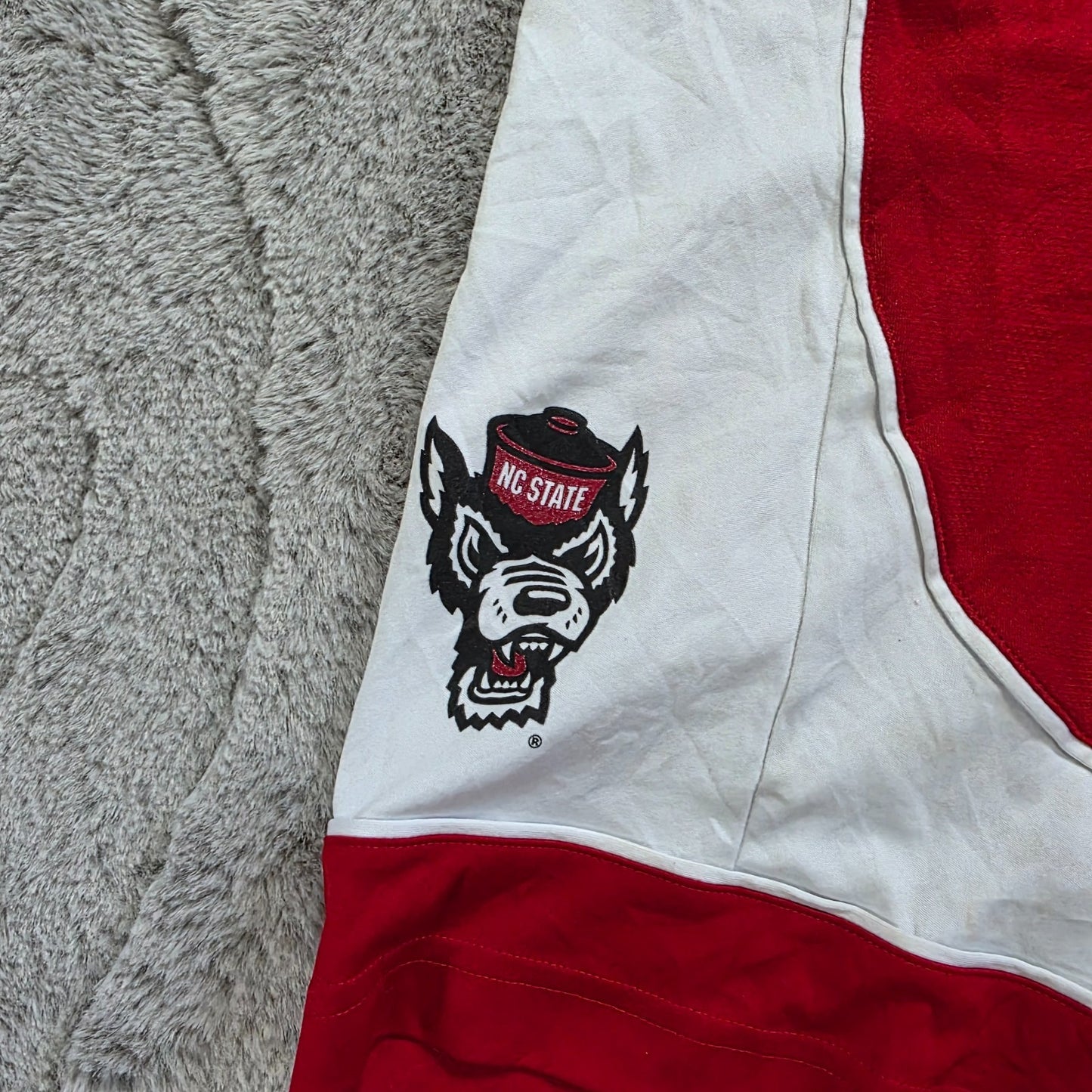 Adidas NC State Wolfpack Basketball Shorts Youth Large Red White 13β14Y 164cm
