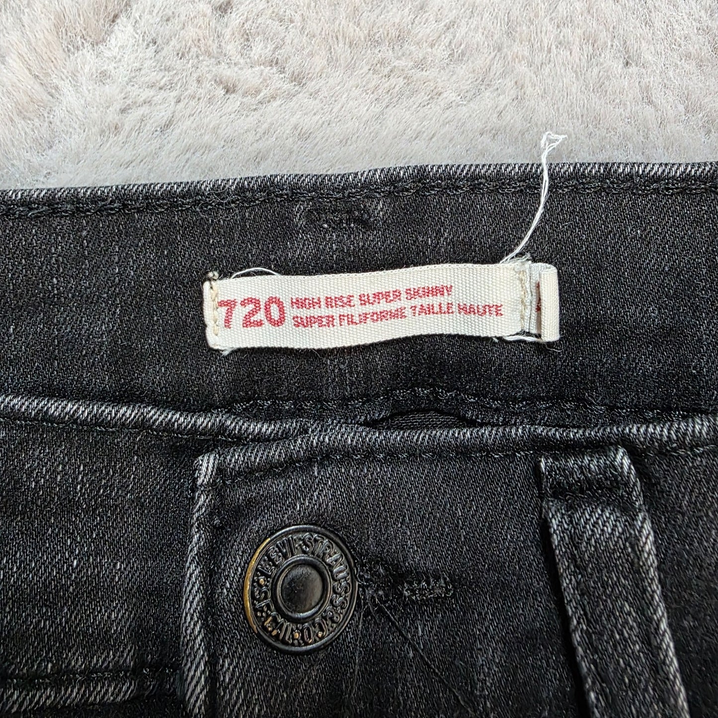 Levi's 720 High Rise Super Skinny Women's Jeans Black W26 L29