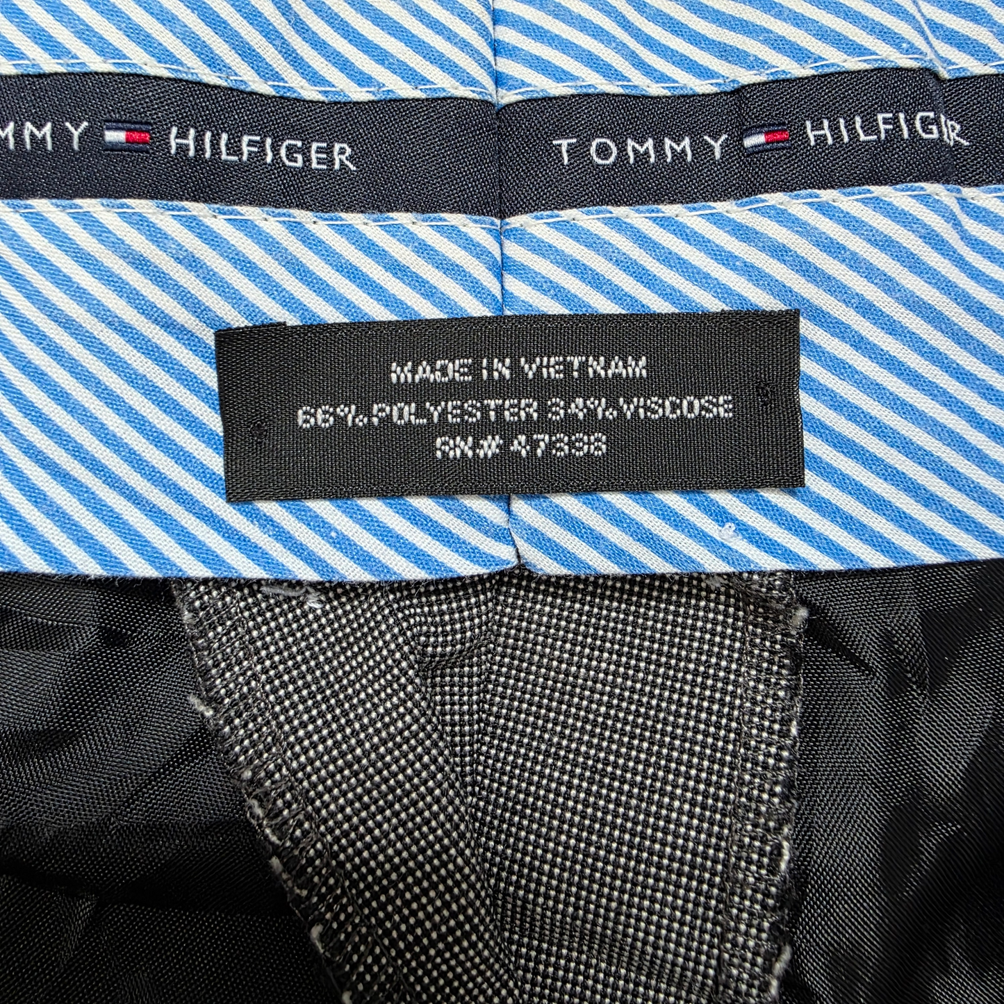 Tommy Hilfiger grey dress trousers W36 L30 smart formal poly viscose blend
