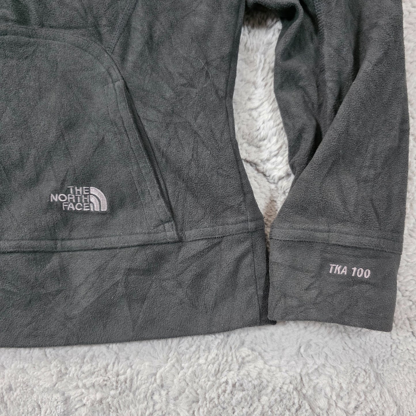 The North Face TKA 100 Black Fleece Hoodie Women’s Size S Half Zip Pullover