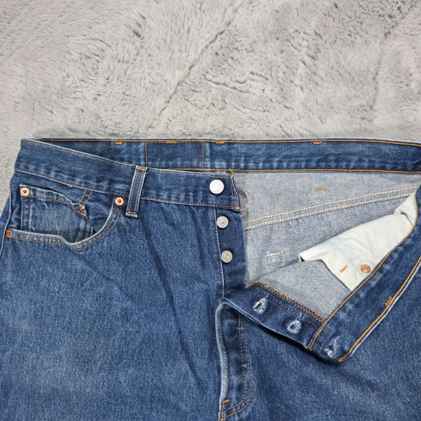 Levi’s 501XX Jeans Men’s W38 L30 Blue Button Fly Vintage 90s USA