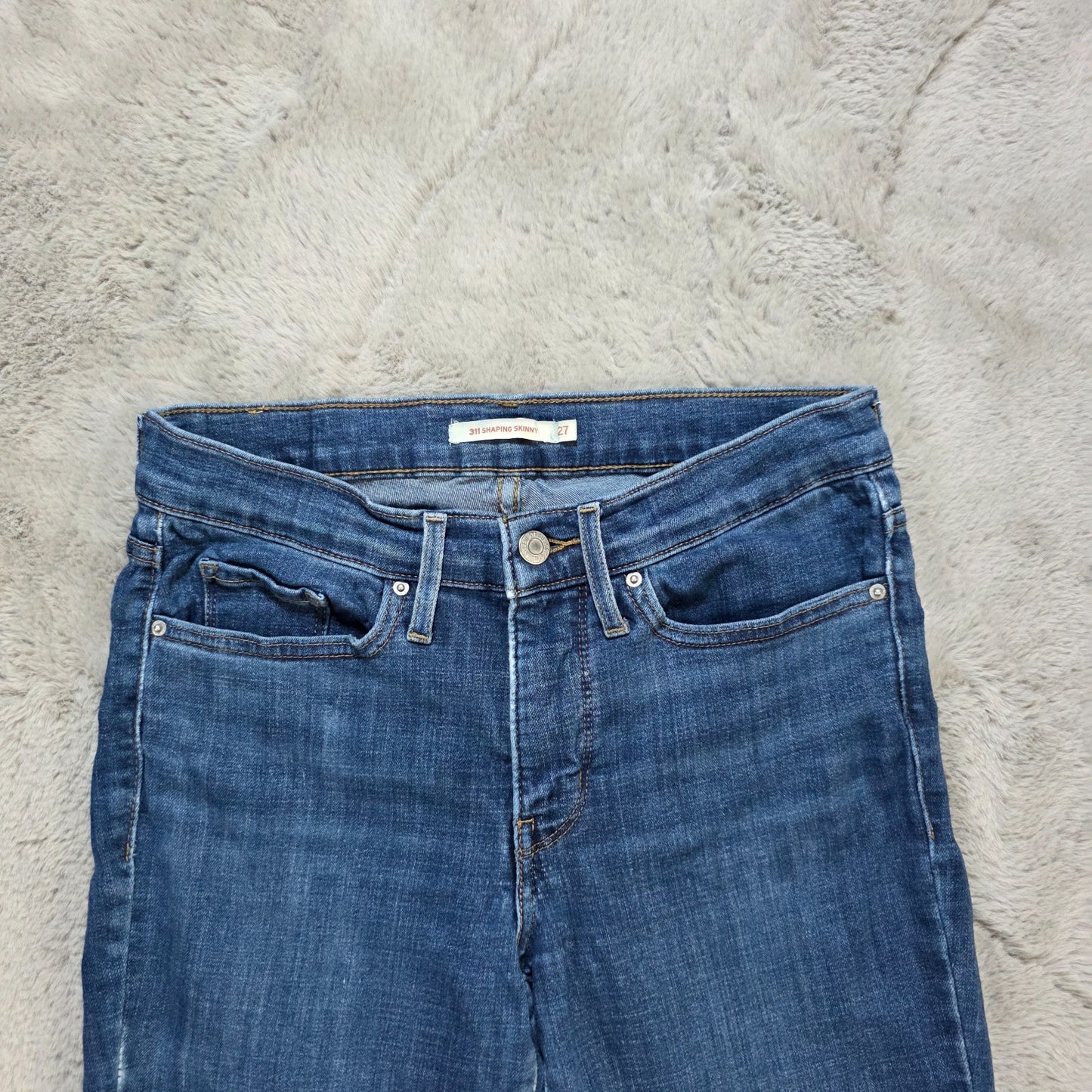 Levi's 311 Shaping Skinny Jeans W27 L30 Medium Blue β Women's β Some Wear