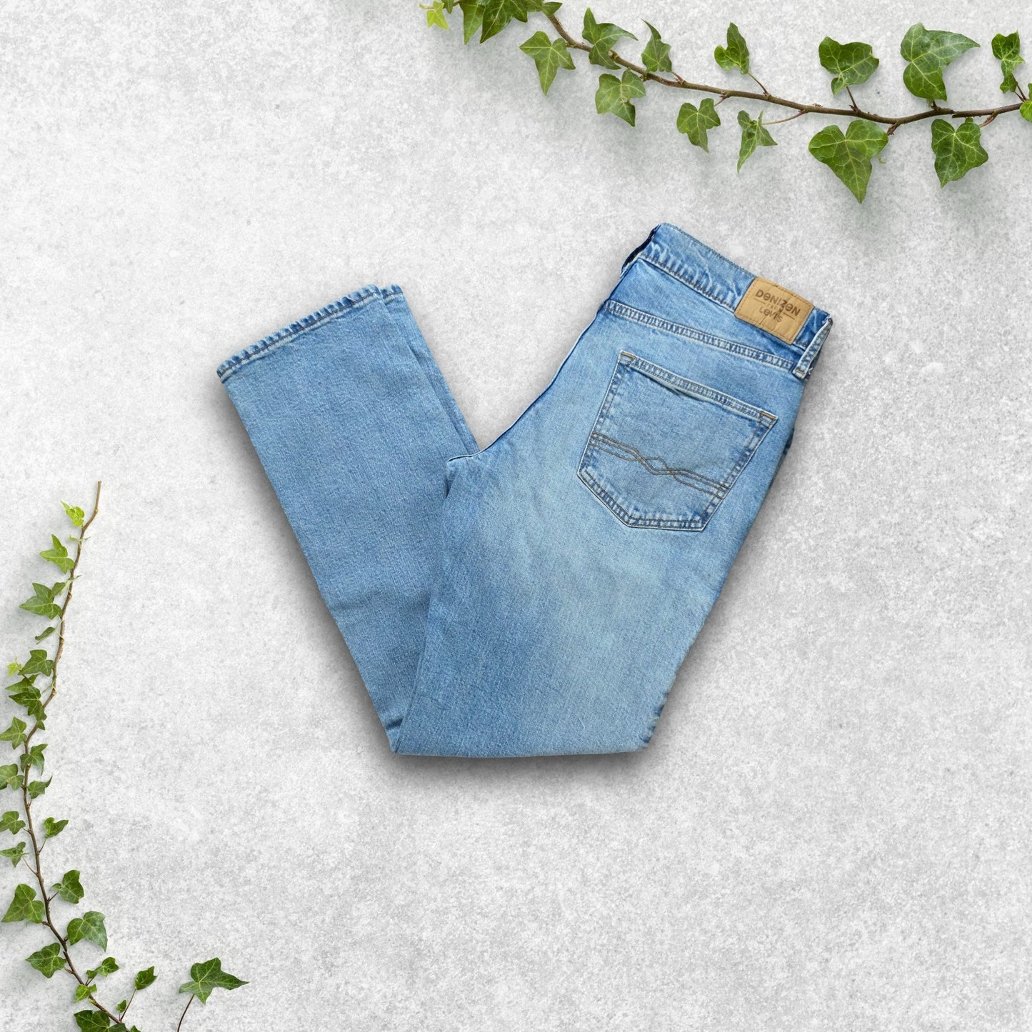 Denizen from Levi's 231 Athletic Fit Jeans W33 L32 Stonewash Stretch Denim