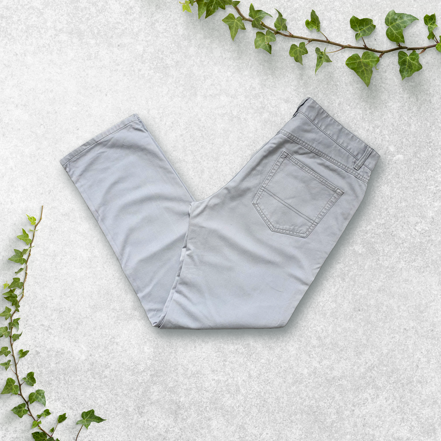 Tommy Hilfiger Light Grey Cotton Trousers โ W33 L31 โ Custom Fit