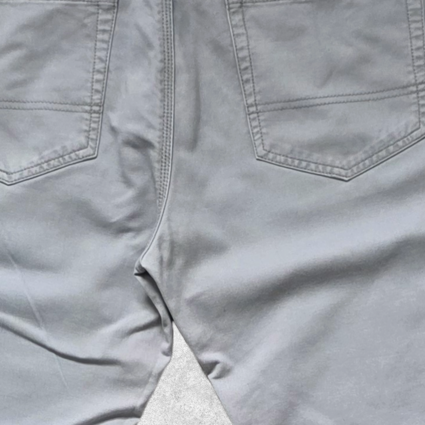 Tommy Hilfiger Light Grey Cotton Trousers โ W33 L31 โ Custom Fit
