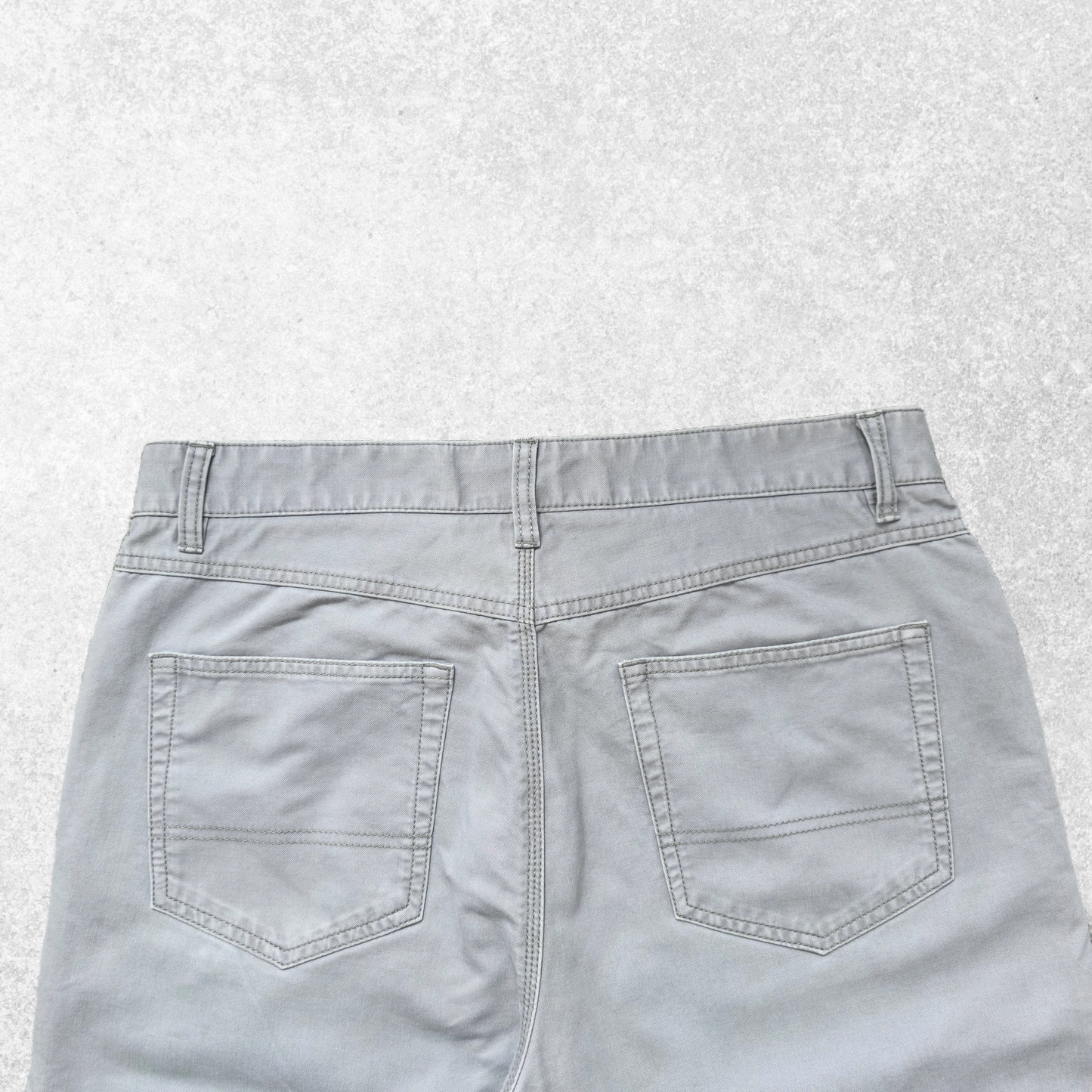 Tommy Hilfiger Light Grey Cotton Trousers โ W33 L31 โ Custom Fit