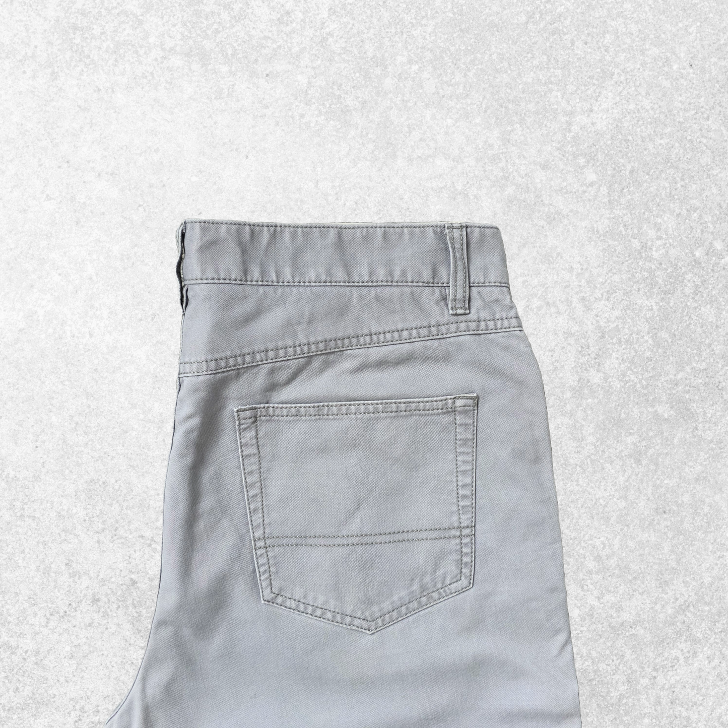 Tommy Hilfiger Light Grey Cotton Trousers โ W33 L31 โ Custom Fit