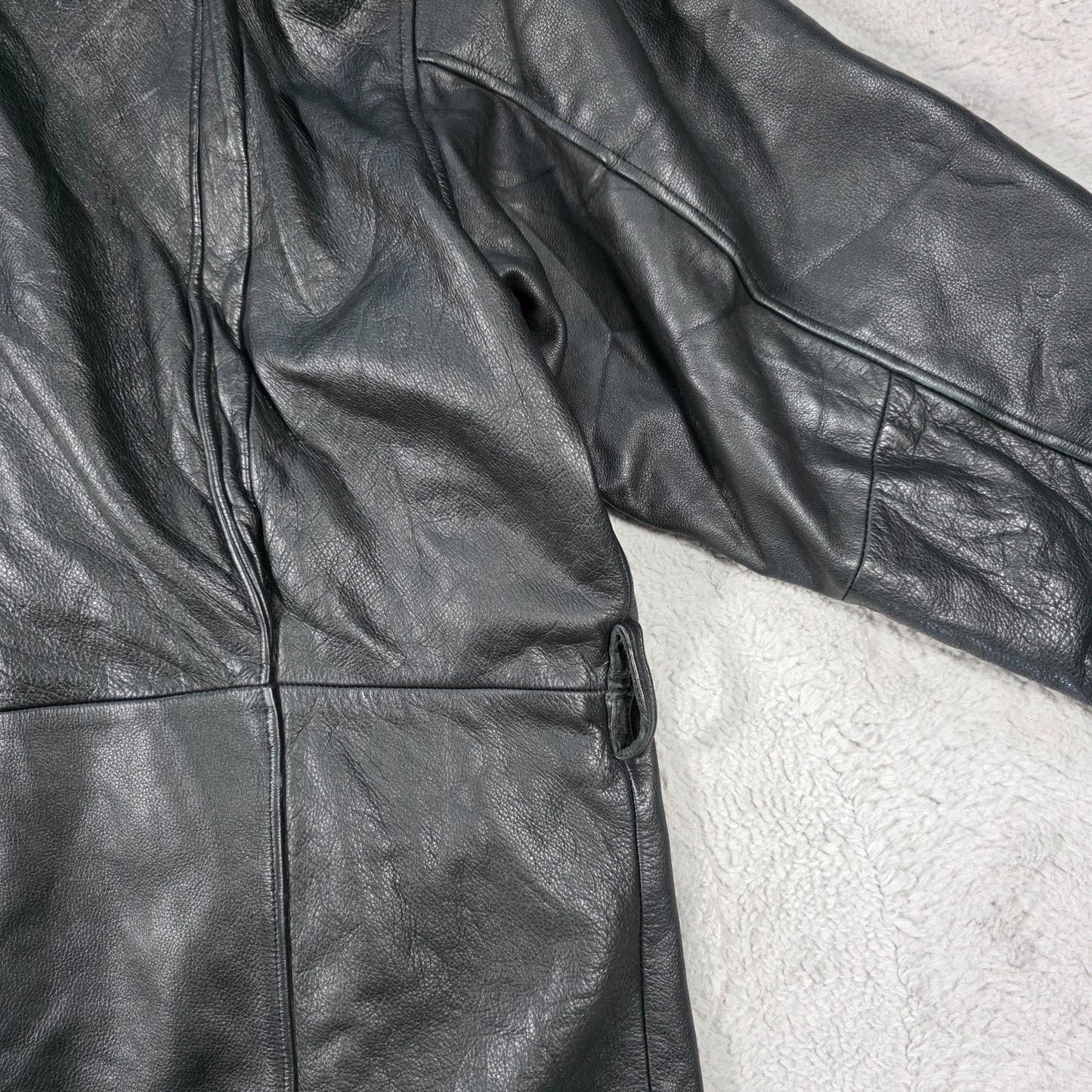 Wilsons Leather Jacket Men’s XL Black Genuine Leather Thinsulate Lined