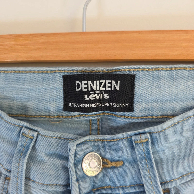 Denizen Levi's Ultra High Rise Super Skinny Jeans W26 L28 Light Wash Stretch