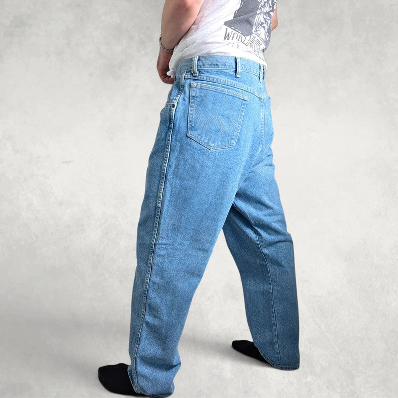 Wrangler Rugged Wear Jeans W42 L32 Relaxed Straight Blue Denim Workwear Western