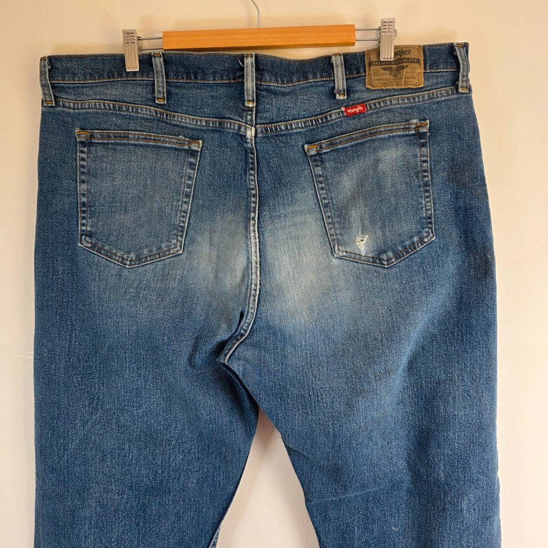 Wrangler Jeans W42 L32 Blue Relaxed Straight Stretch Denim Men's
