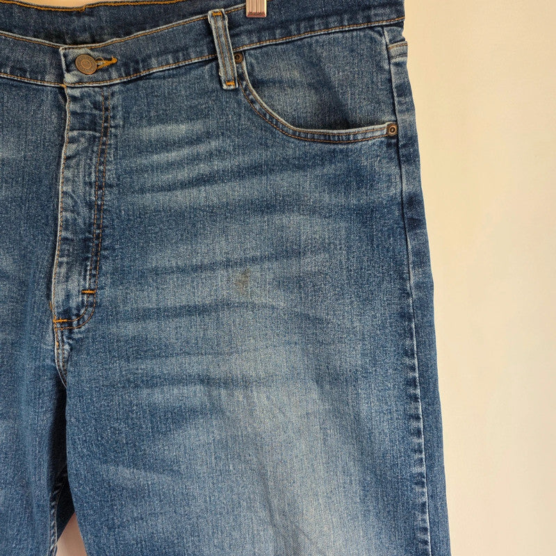 Wrangler Jeans W42 L32 Blue Relaxed Straight Stretch Denim Men's