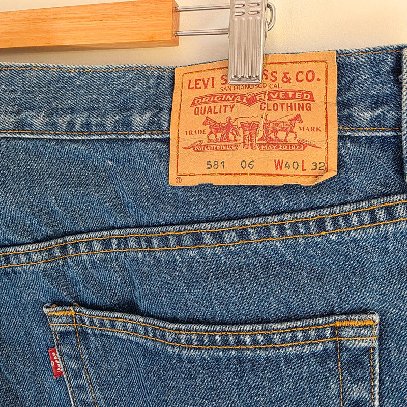 Vintage Levi's 581 Jeans W40 L26 Blue Relaxed Tapered Denim Straight Leg