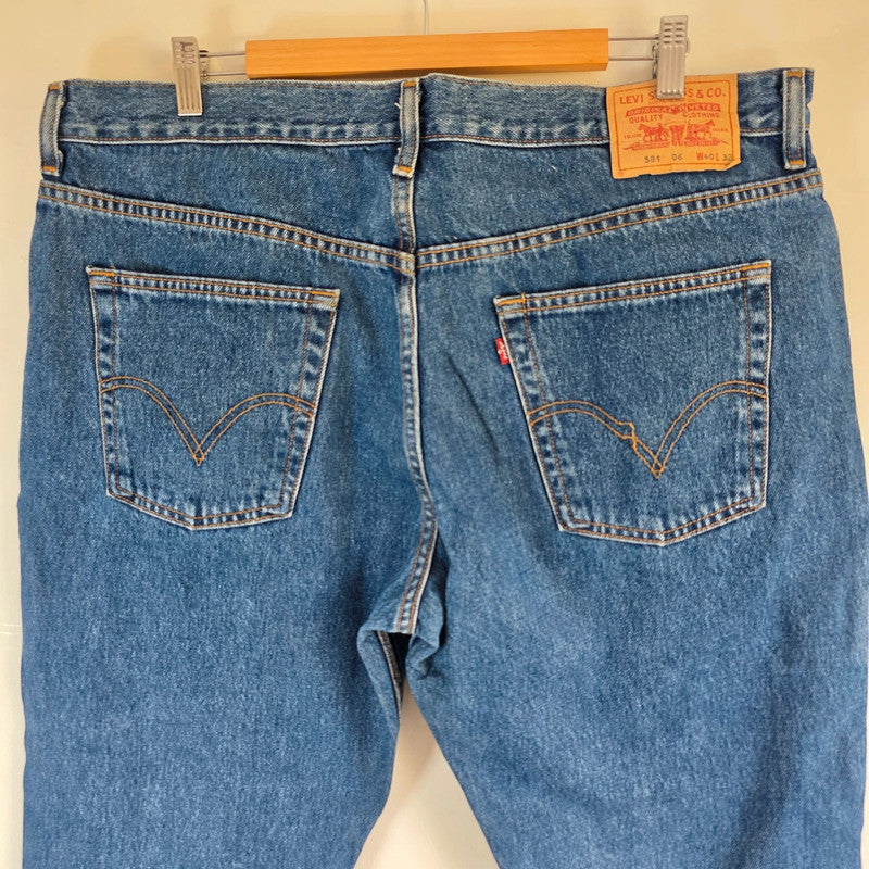 Vintage Levi's 581 Jeans W40 L26 Blue Relaxed Tapered Denim Straight Leg