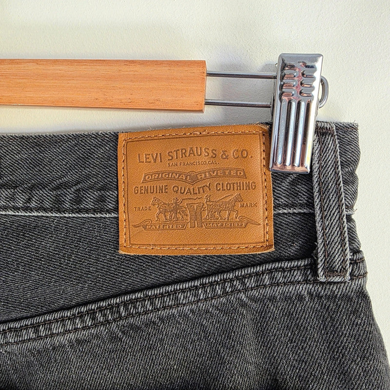 Levi's 70s High Flare Jeans W30 L33 Faded Black Grey High Rise Bell Bottom Retro