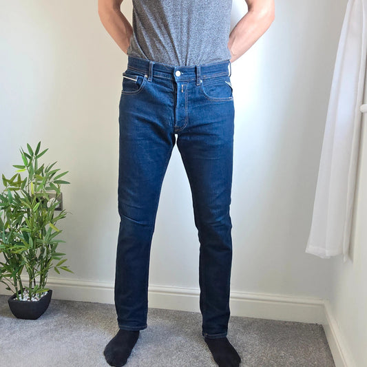 Replay straight leg jeans dark indigo blue stretch denim with embroidered back pockets.