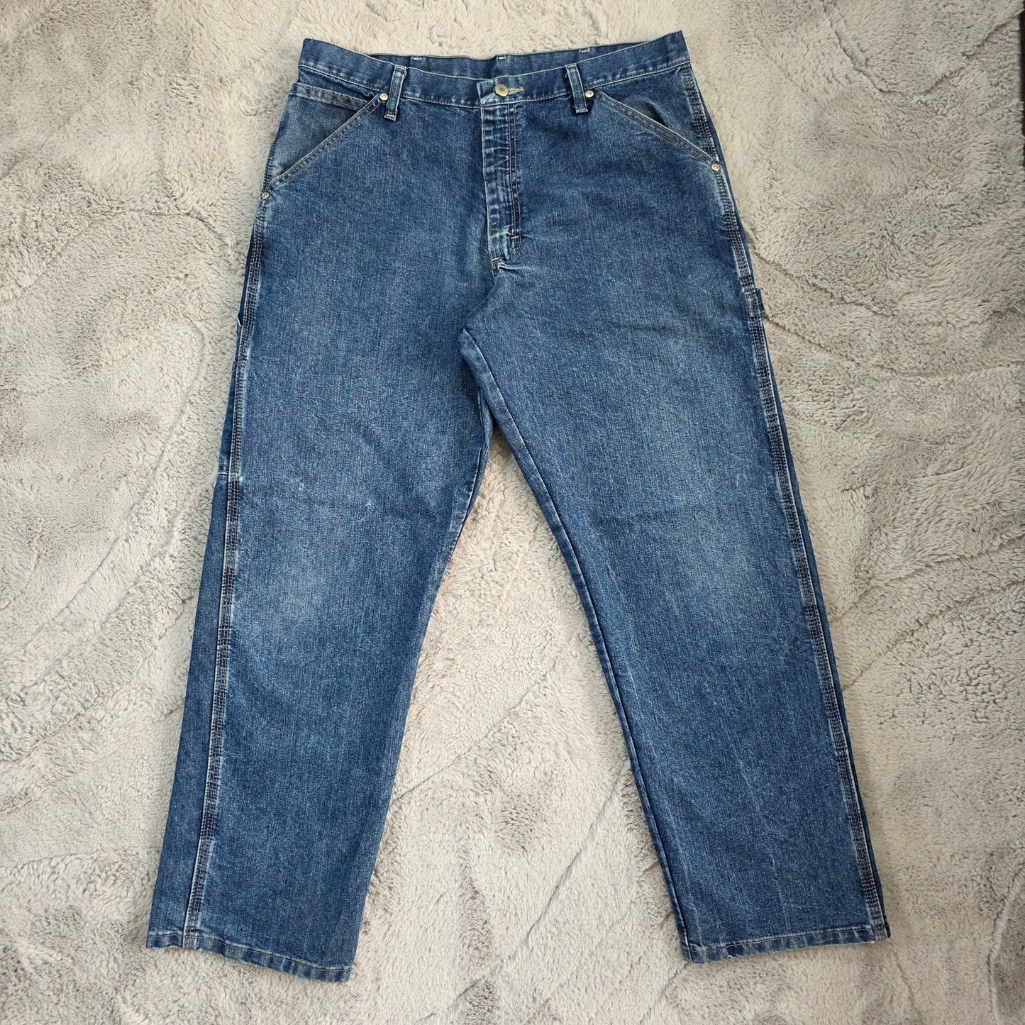 Wrangler carpenter straight leg blue denim jeans W34 L30 made in Mexico workwear