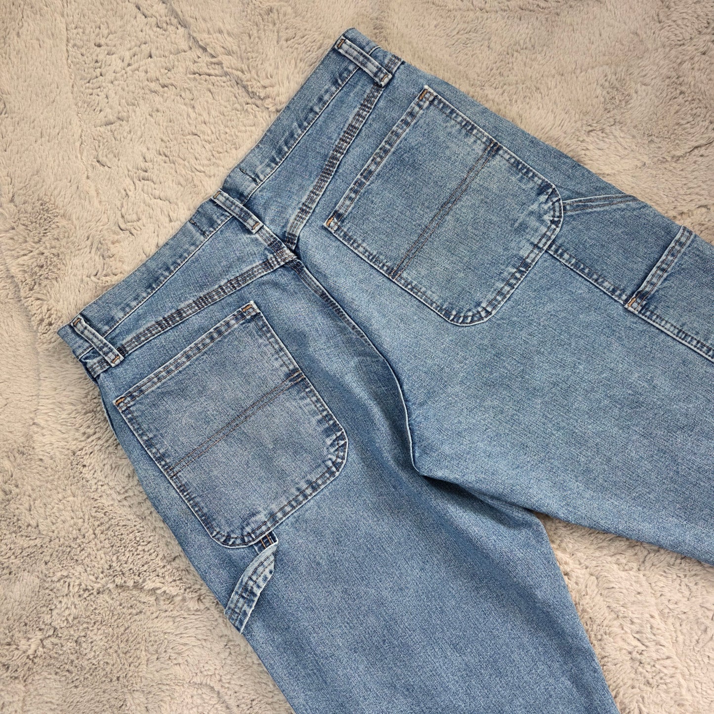 Wrangler Authentics carpenter straight leg blue denim jeans W33 L32 made in Mexico workwear