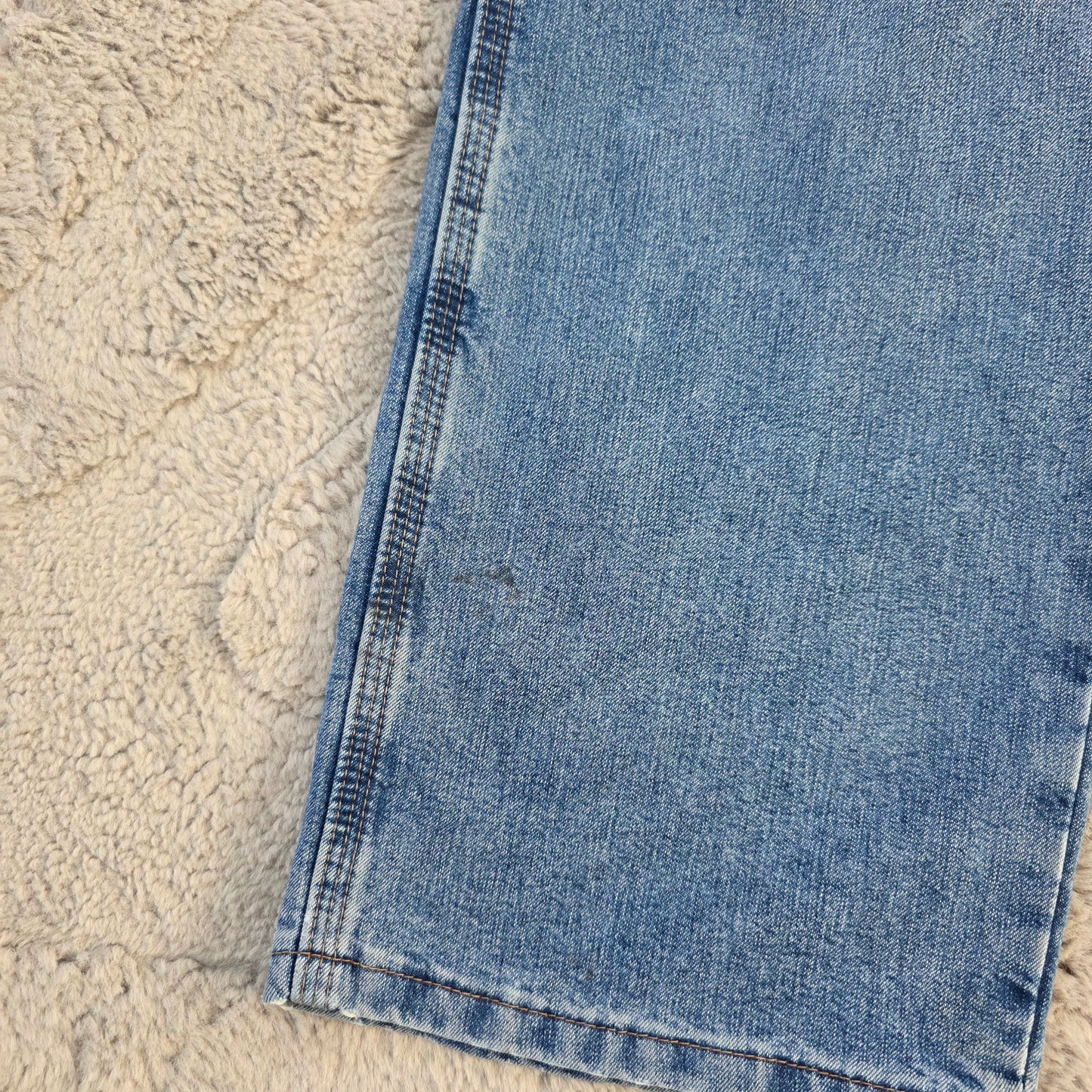 Wrangler Authentics carpenter straight leg blue denim jeans W33 L32 made in Mexico workwear
