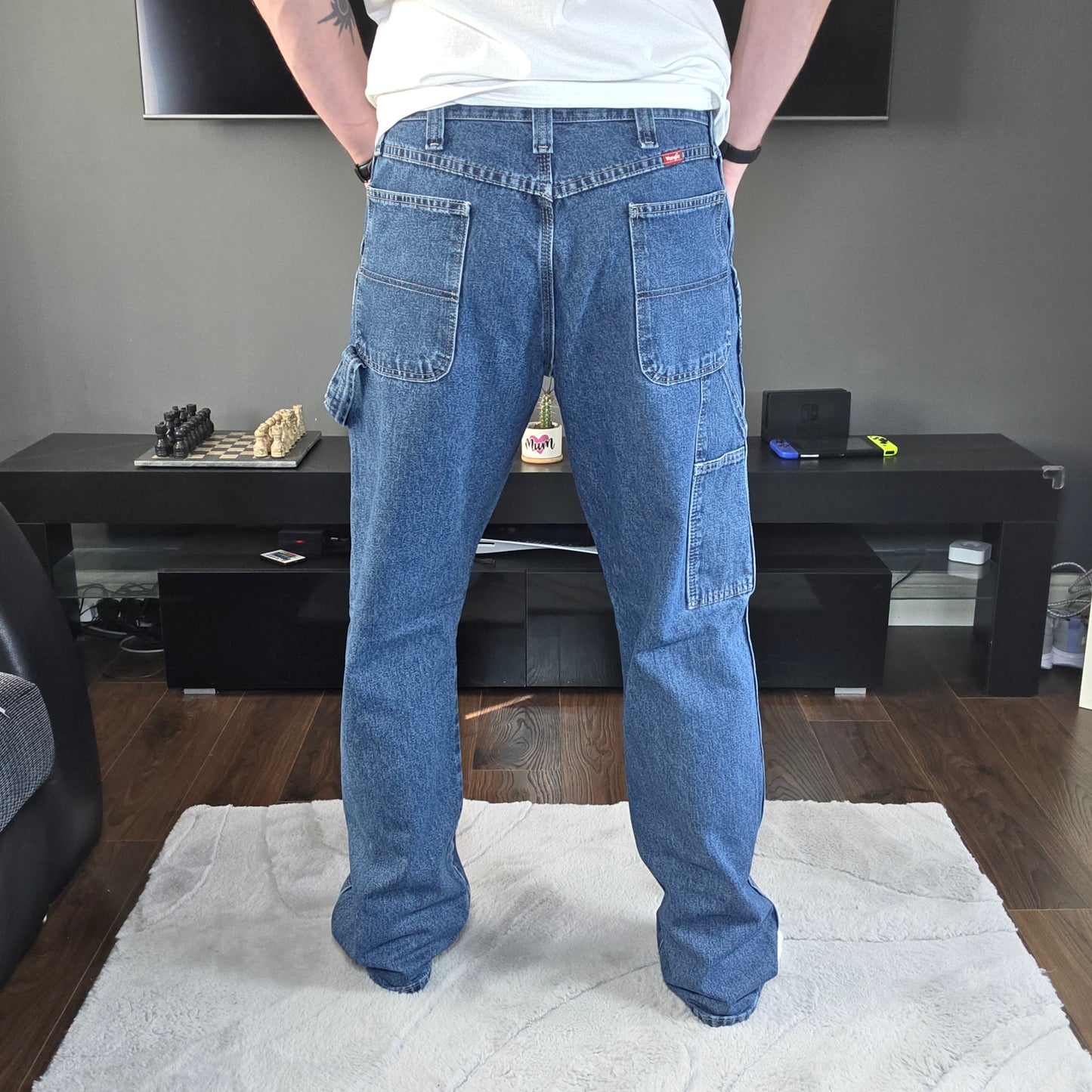 Wrangler carpenter straight leg blue denim jeans W34 L34 made in Nicaragua workwear