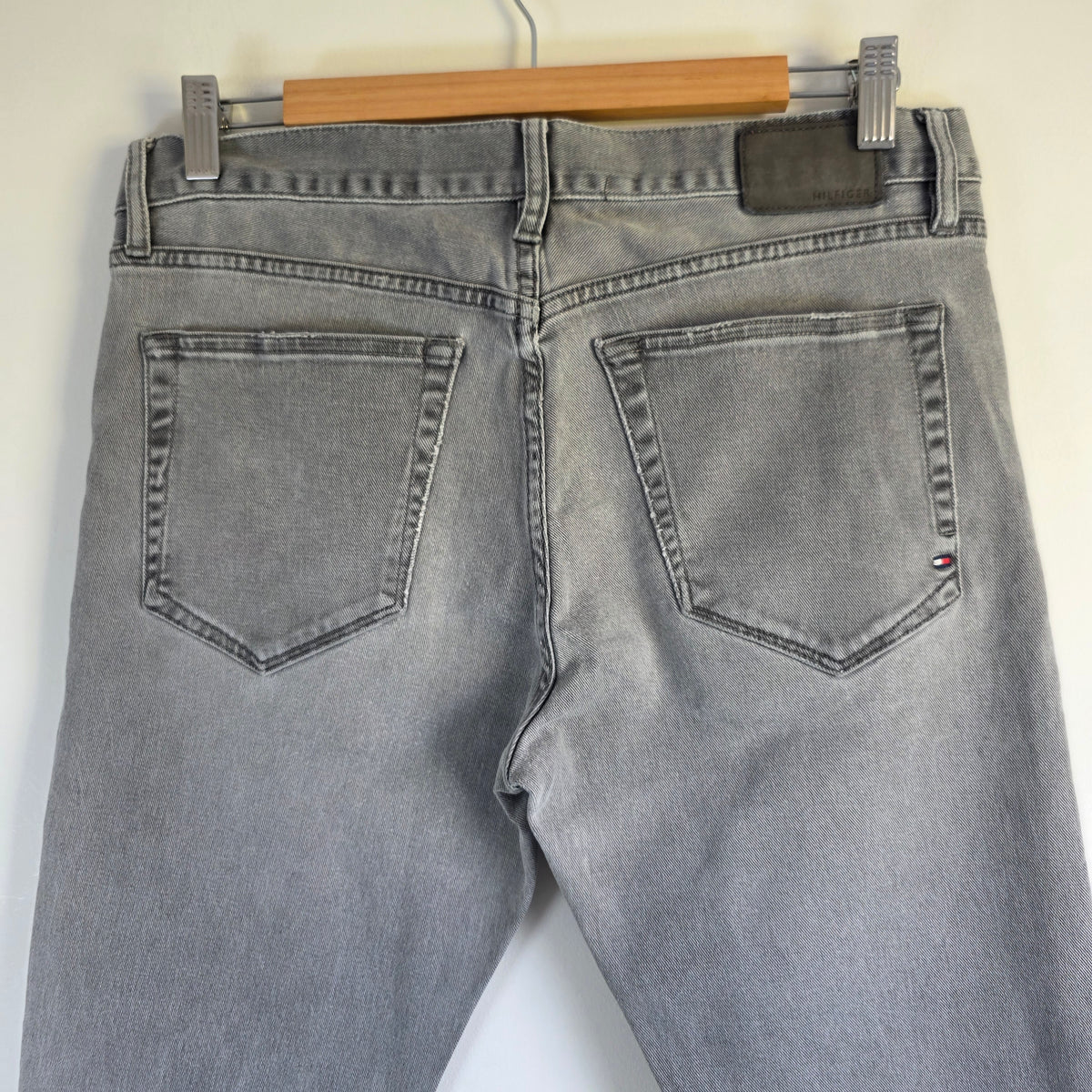 Tommy Hilfiger Mercer Jeans W32 L32 Grey Straight Fit Stretch Men's Denim