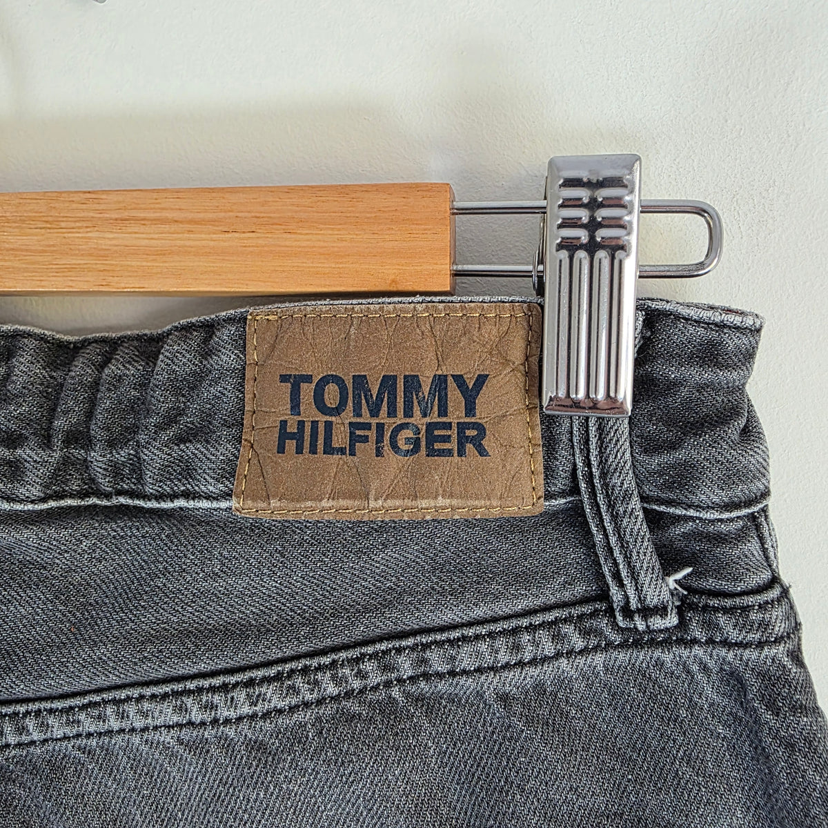 Tommy Hilfiger Straight Jeans W26 L29 Grey Black Women's Denim